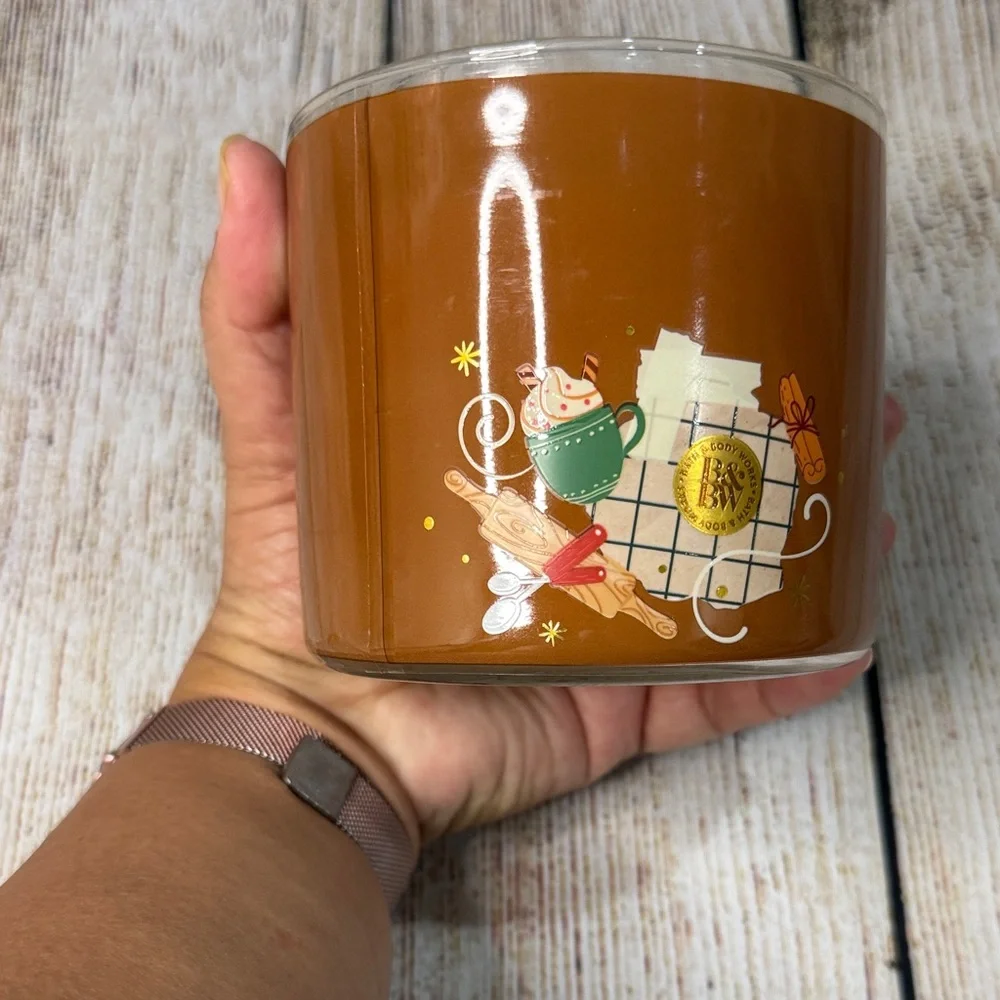 NWT Bath & Body Works Rum Rum Reindeer Candle 3 Wick BBW